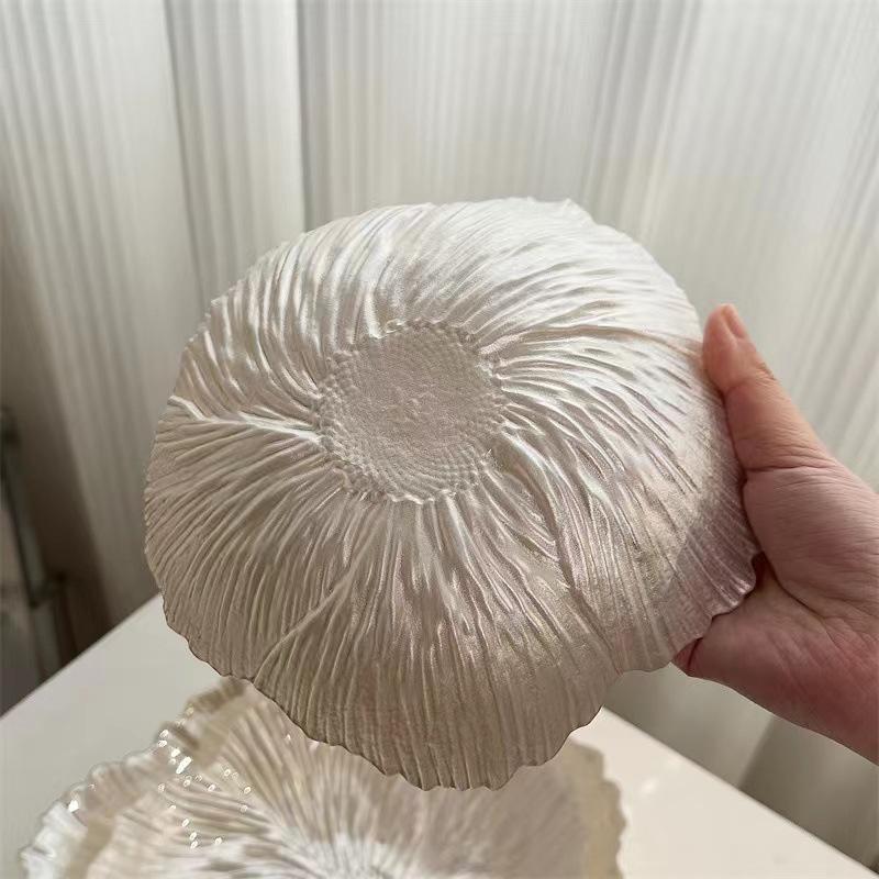 Flower Shape Glass Plate Home Retro Snacks Candy Storage Platter Simple Pearl White Fruit Tray Kitchen Tableware Disc