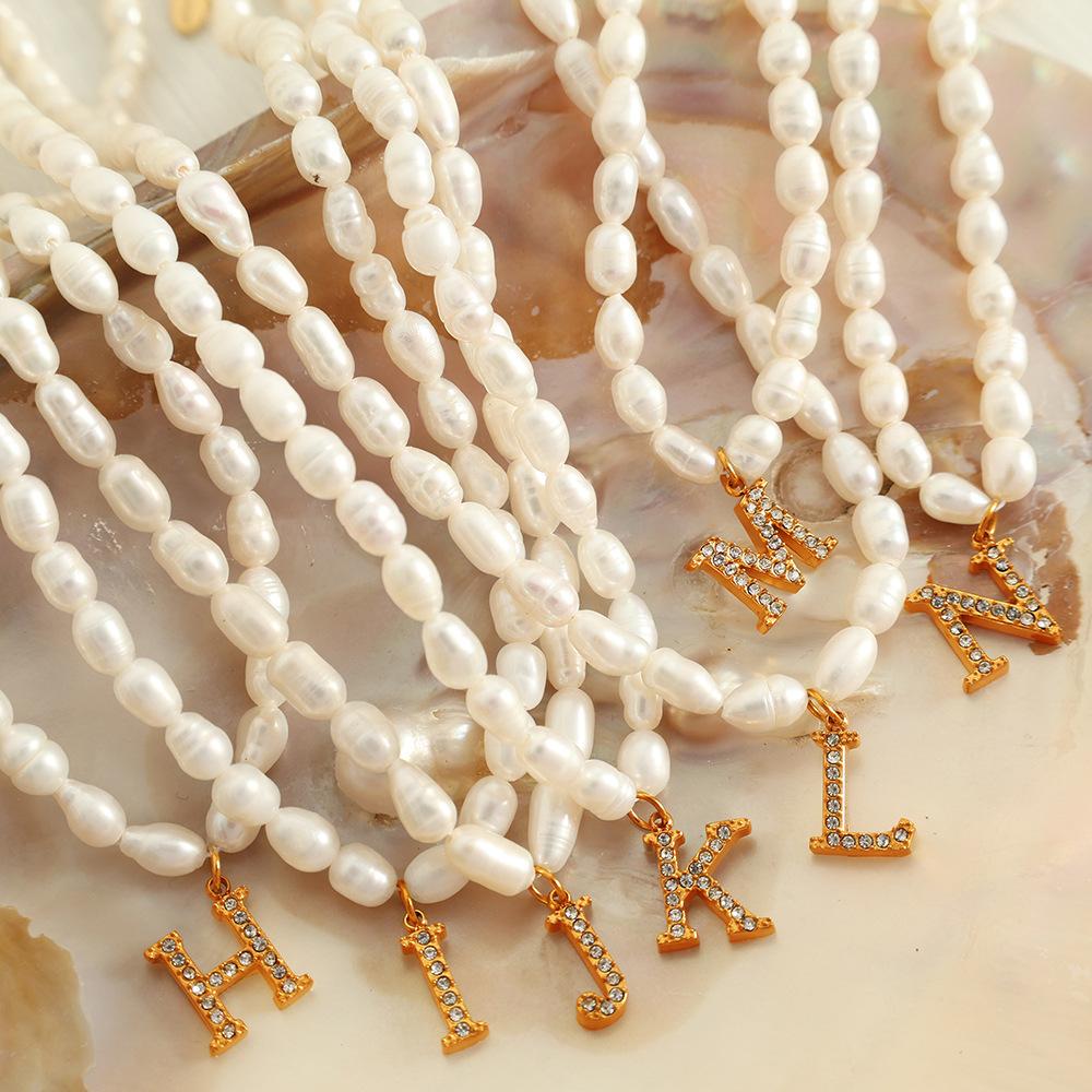 French Simple Versatile Freshwater Pearl Necklace 26 Letter Rhinestone Pendant Titanium Steel Necklace Jewelry