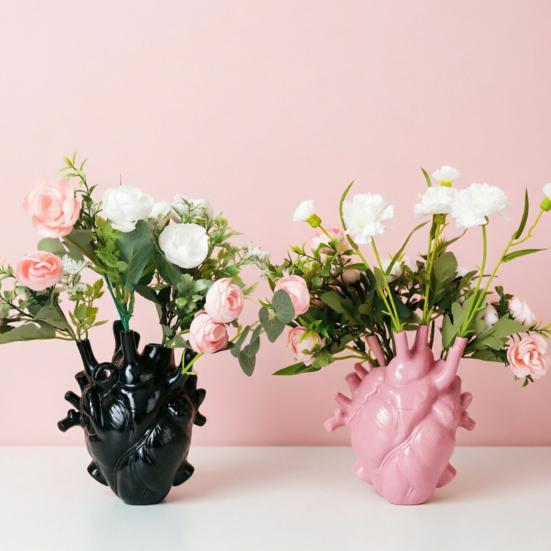 Xiaobudian Heart Shaped Flower Vases, Resin Vase, Creative Holder, Modern Art Style Decorative Vase for Home Wedding Valentine Gift Desktop