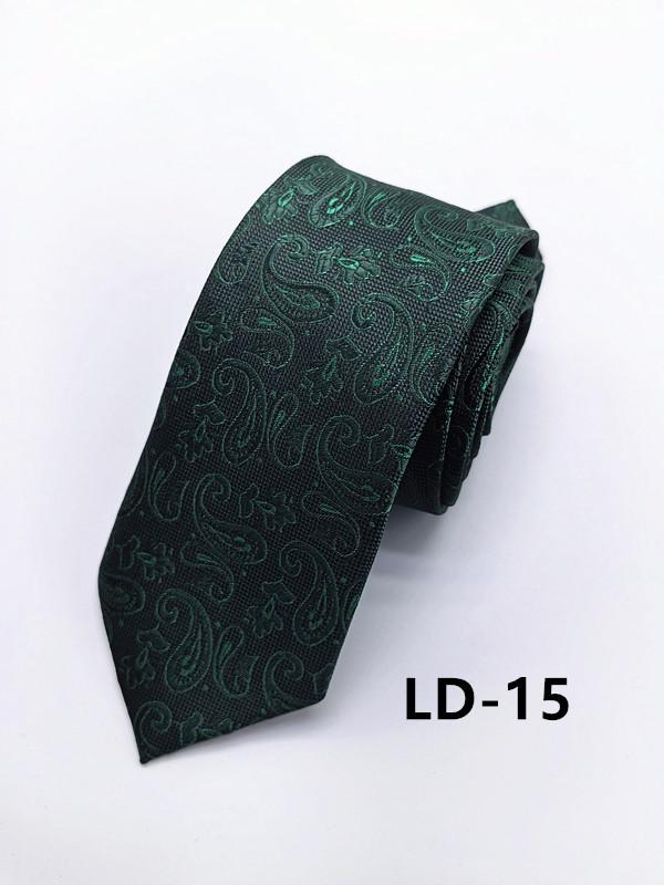 Handmade Paisley Tie for Trendy Gentlemen