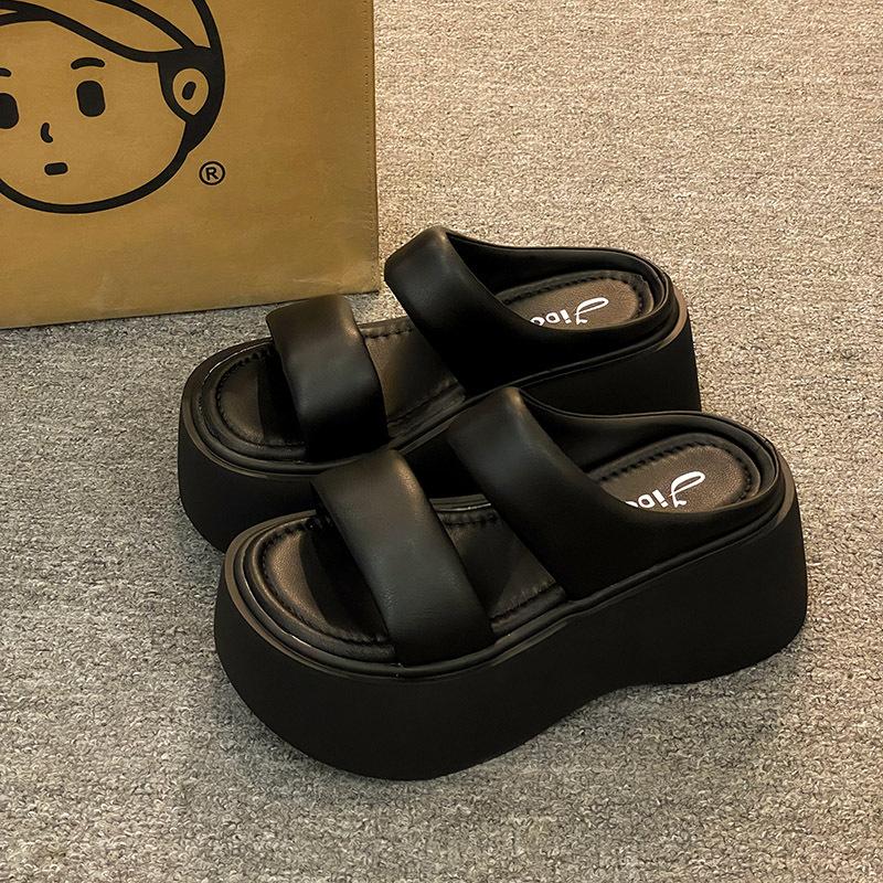 thick-soled high-heeled small man cool slippers women's summer wear new fashion beach shoes