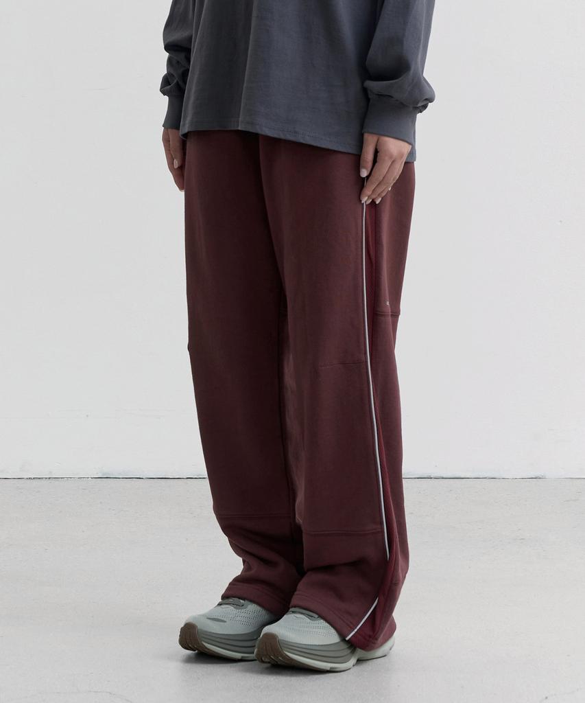 Goyoweeo Reflect Track Line Pants (Burgundy)