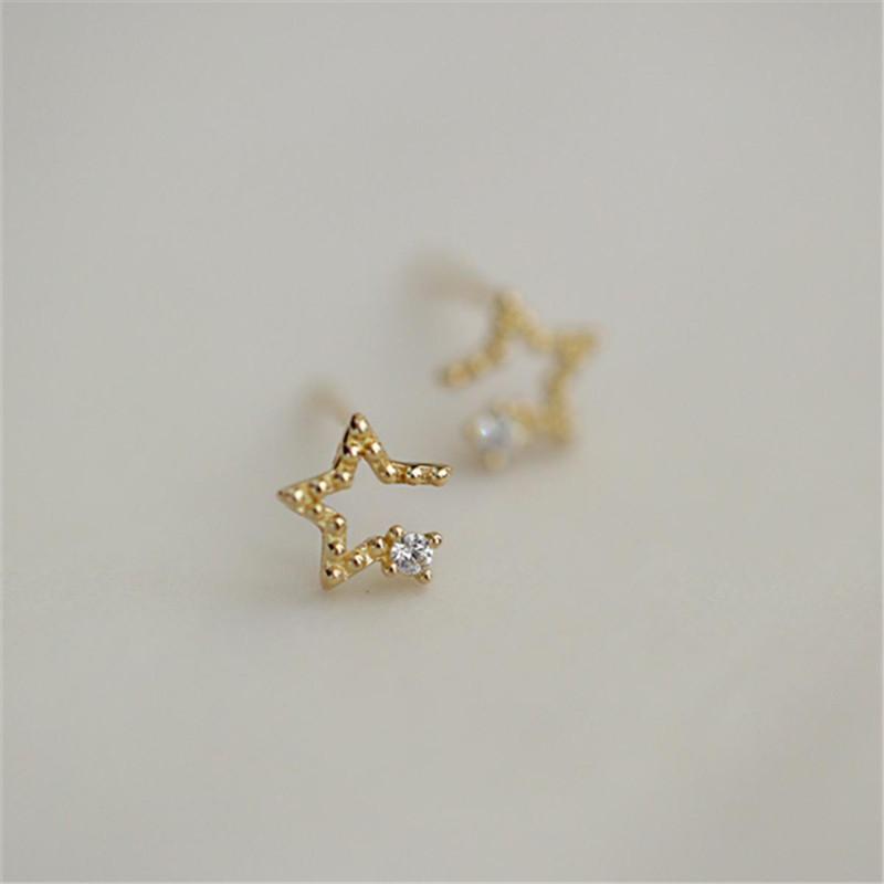 925 Sterling Silver Electroplated 14K Gold Asymmetric Star Zircon Earrings for Women Student Mini Simple Jewelry