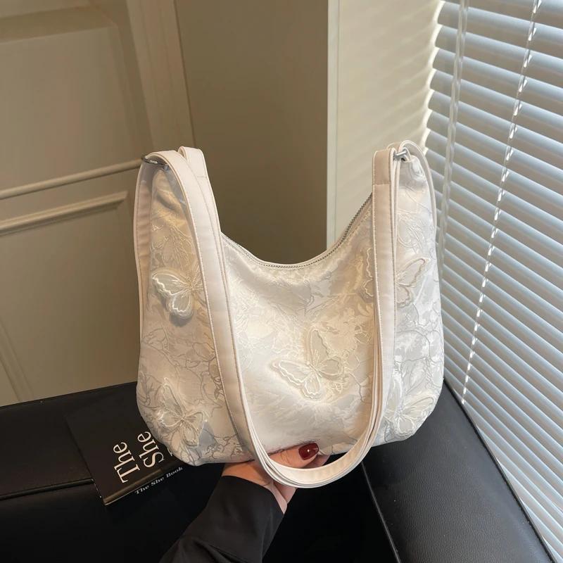 2026 Hot Sale Butterfly Appliques Chinese Style Zipper Shoulder Bags Fashionable Large Capacity Versatile Women's Crossbody Bags