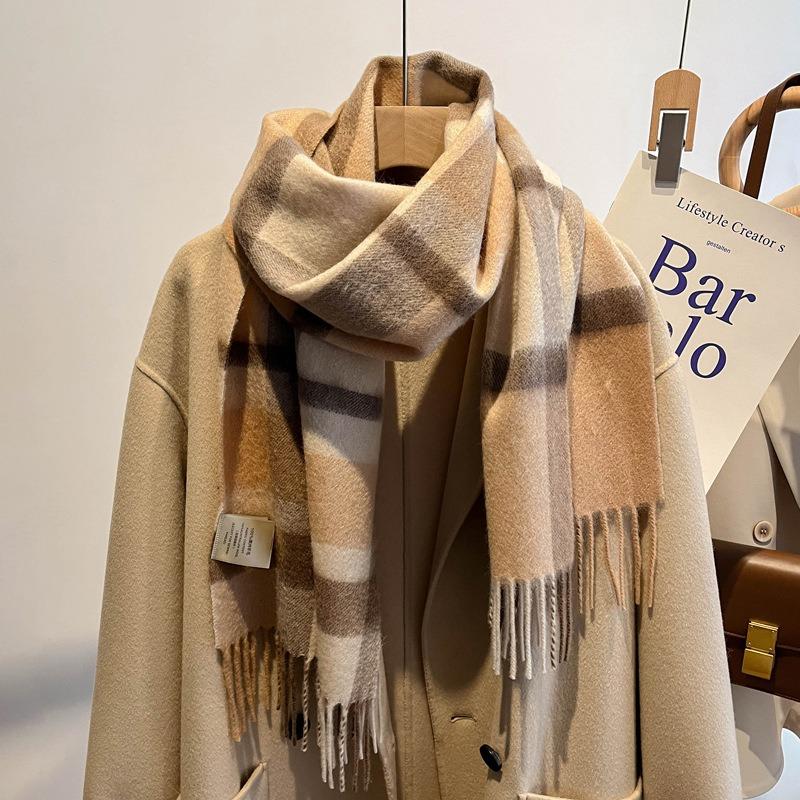 New pure wool plaid scarf British men and women couples winter warm double-sided fringed high-end scarf