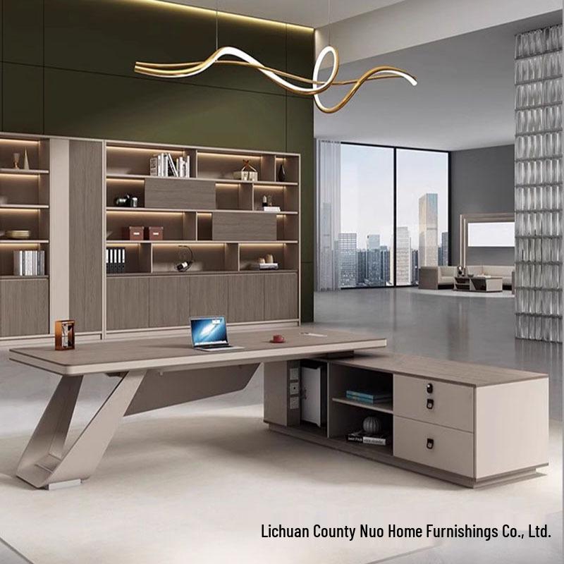 Modern Simple Executive Desk and Chair Set: Large Office Furniture for Presidents and Managers