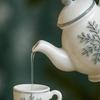 Christmas Teapot Ornament Vintage Christmas Tea Cup And Pot Hanging Decor with Pouring Tea Effect Gift for Tea Lovers
