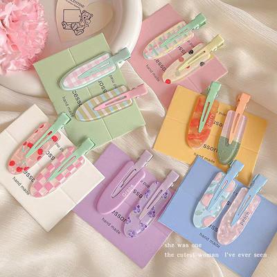 Sweet Cute No-Mark Hair Clip for Women and Babies - Forehead Bangs and Makeup Hairpin Headwear.