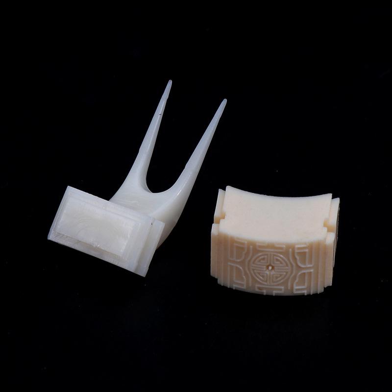 Plastic Fruit Fork Set for Bird Cages - Includes Accessories for Parrots and Other Birds
