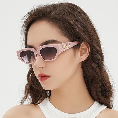 Vintage Cat Eye Sunglasses PC Frame Retro Unisex Glasses for Women Men Fashion Rectangle Sun Goggles