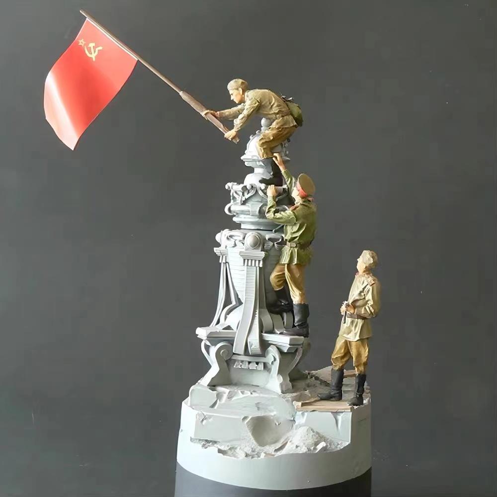 1/35 Resin Figure Unpainted Model Kit, Military Theme, (3 People with Base) Unassembled and Unpainted GK,