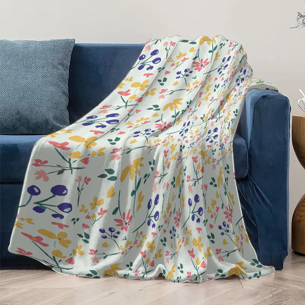 Floral Printed Soft Fleece Blanket Cute Small Throw Blanket for Kids Baby Girls Gift