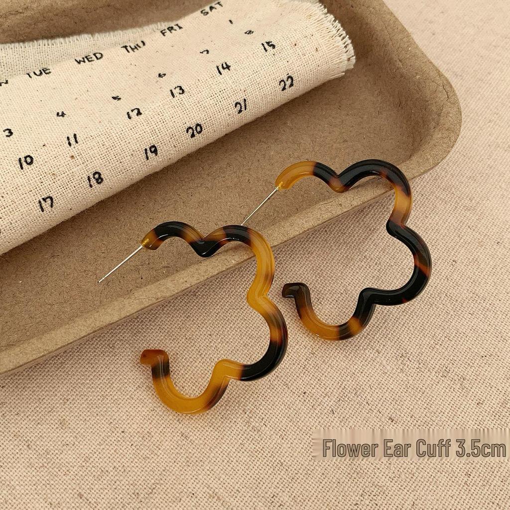 Retro Leopard Print Hoop Earrings: Exaggerated Hong Kong Style with Silver Needle Flocking for Women