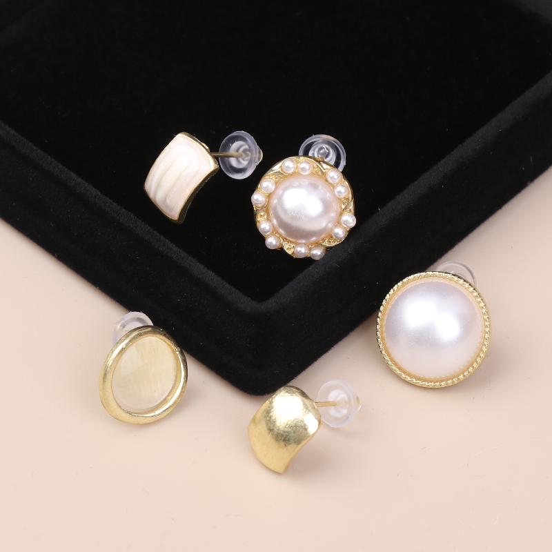 6Pairs Elegant Geometry Trim Edge Pearl Stud Earrings Gold Color Imitation Style for Wedding Ceremony
