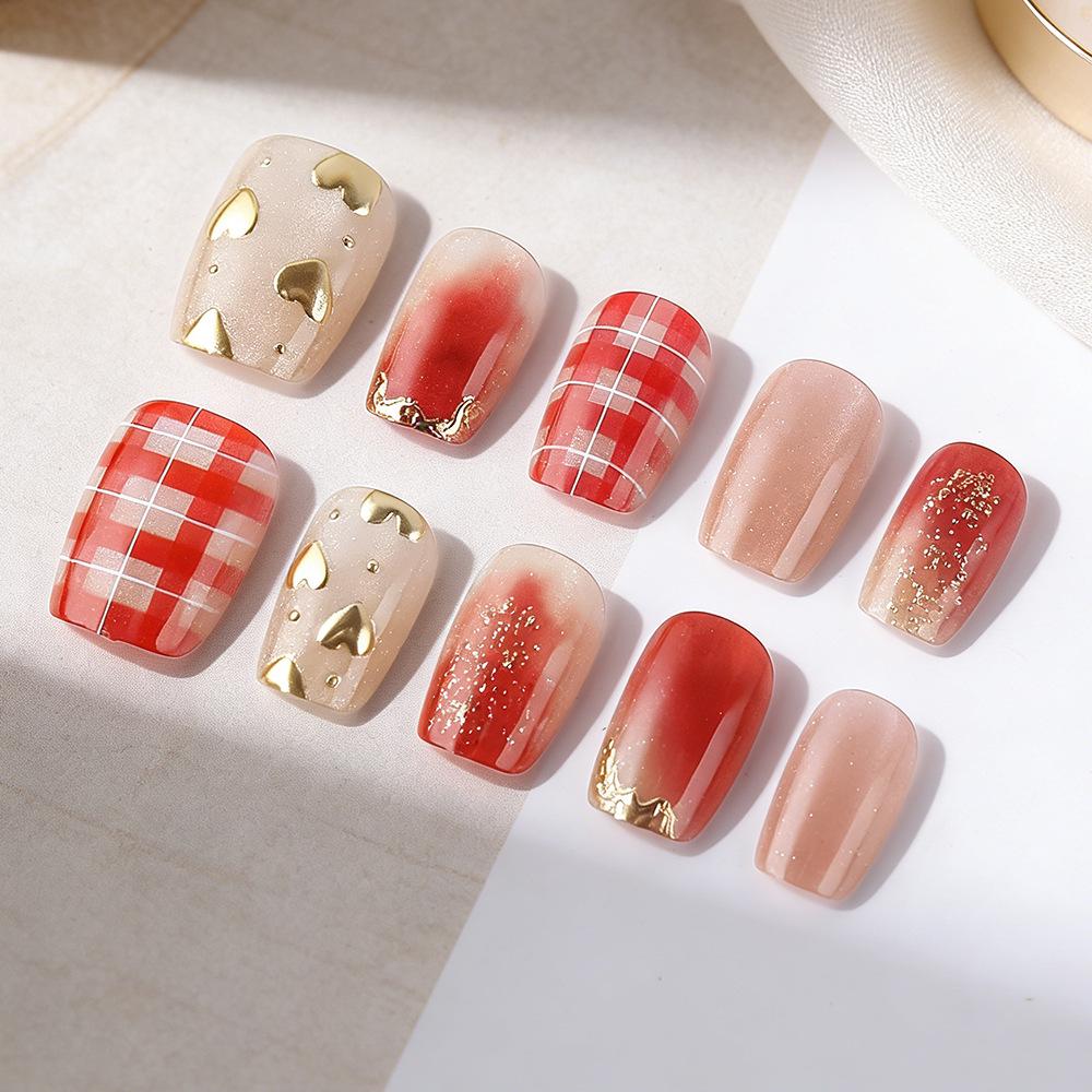 Valentine s Day Gold Heart Plaid Cat Eye 3D Embossed Short Nails - 30 Detachable Pieces
