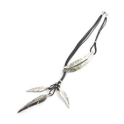 [N1787] - Silver 'Navajos' Designer Necklace (feathers)