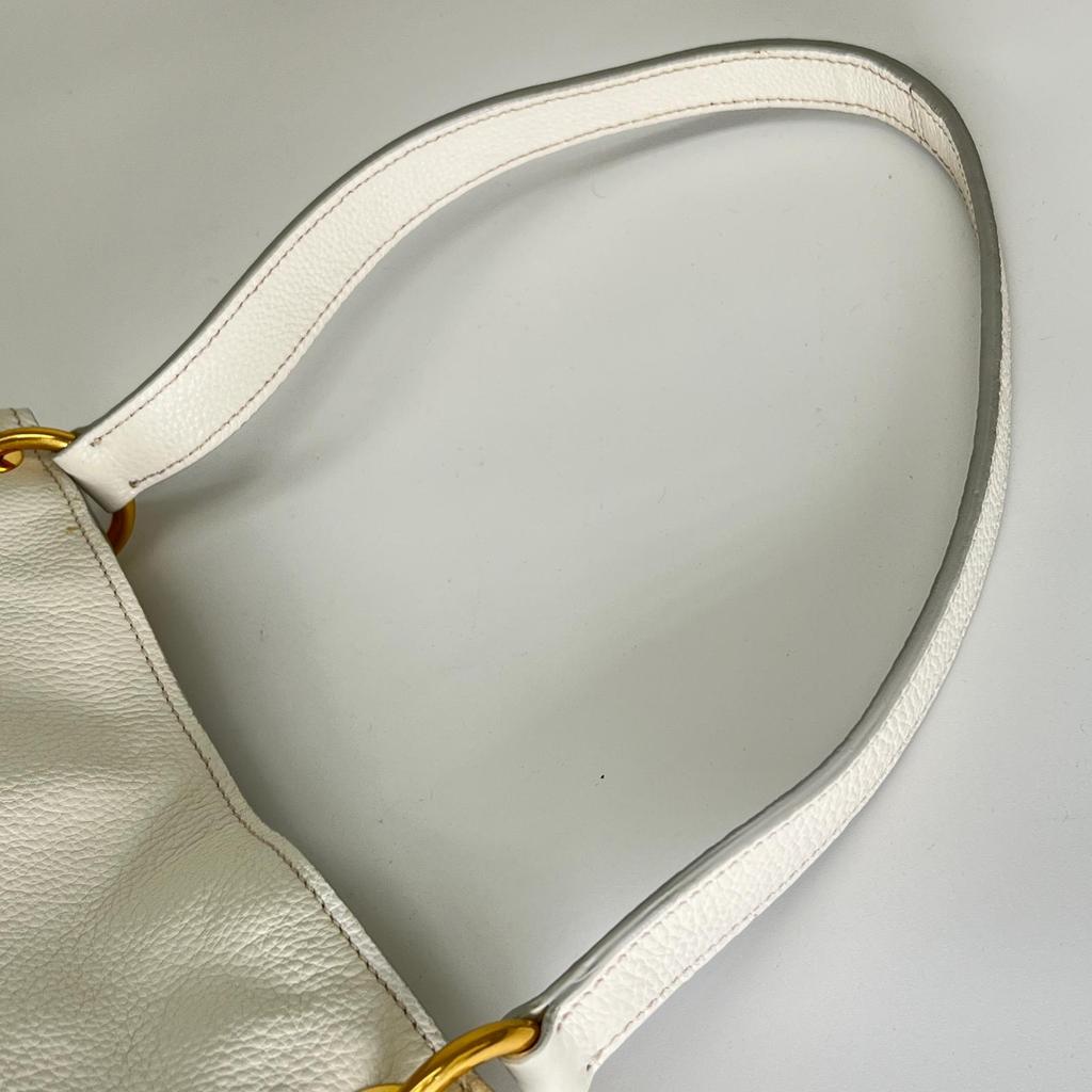 MIUMIU 5BC001 Shoulder Bag white Women used