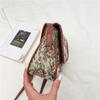 Women's Vintage Floral Crossbody Bag Retro Shoulder Handbag Casual Flap Purse for Ladies Fashion Tote Bag 2026