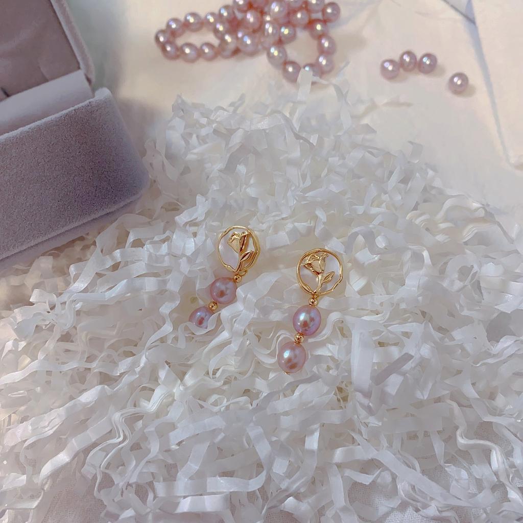 Delicate purple natural freshwater baroque pearl earrings, exuding a light luxury and vintage charm, featuring rose flower and mother-of-pearl