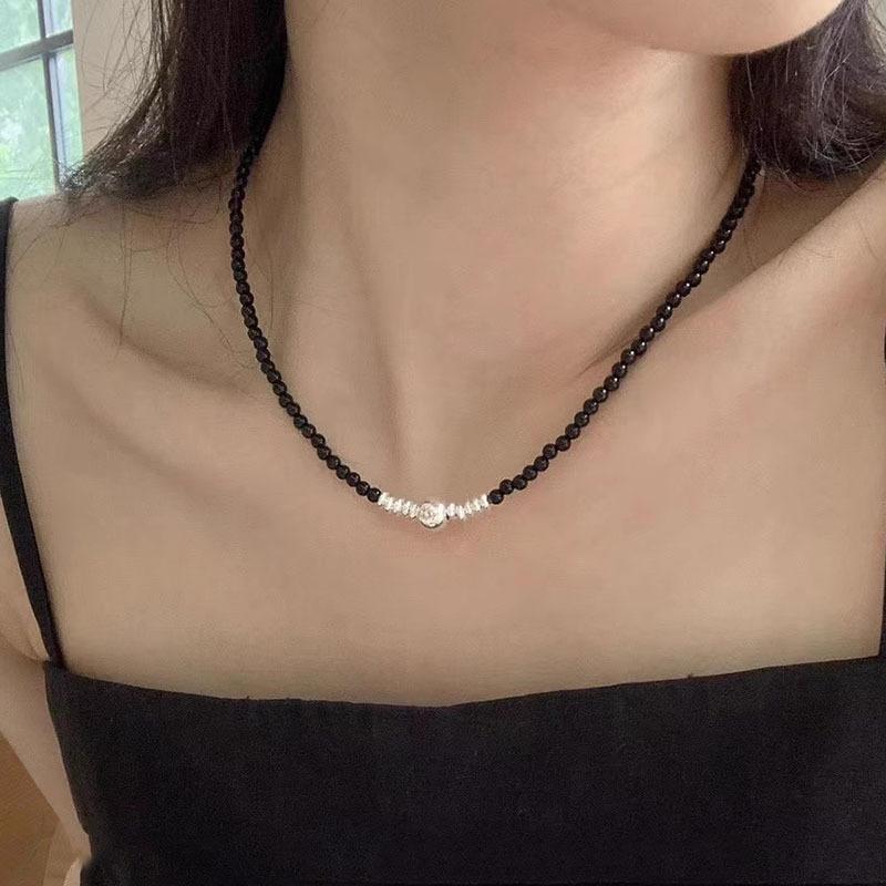 

Ожерелье из круглой бусины с черным агатом S925 из чистого серебра