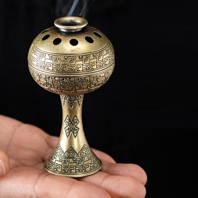 Creative Mini Aromatherapy Furnace, Home Indoor Zen Tea Ceremony Decoration, Chinese Style Metal Shape Small Incense Burner, 1Pc