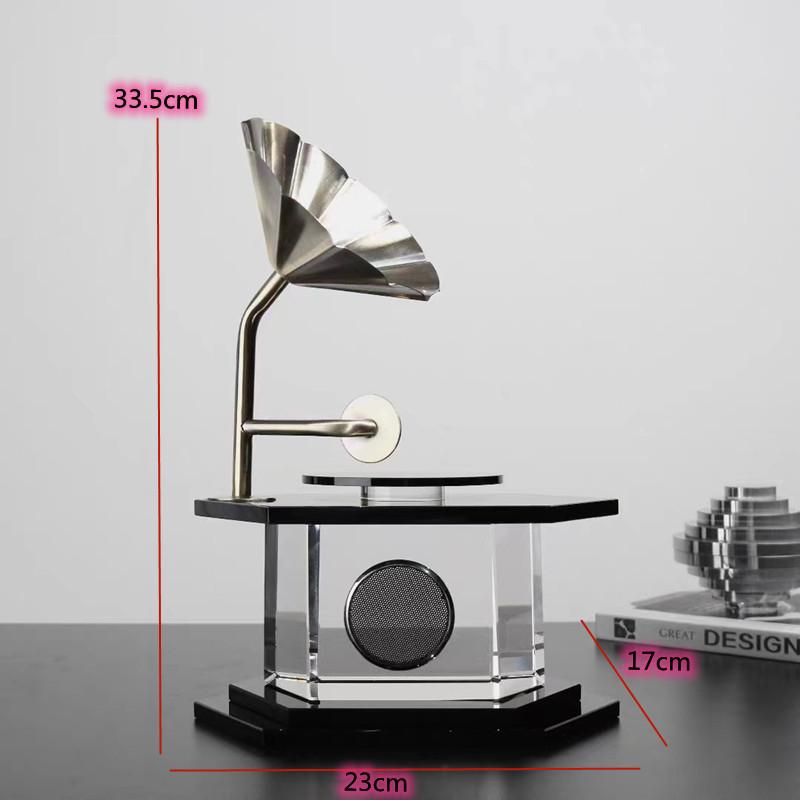 Metal Geometry Art Crystal Phonograph, Speaker, Broadcasting Machine, Model Decoration Ornament, Home Decoration Crafts