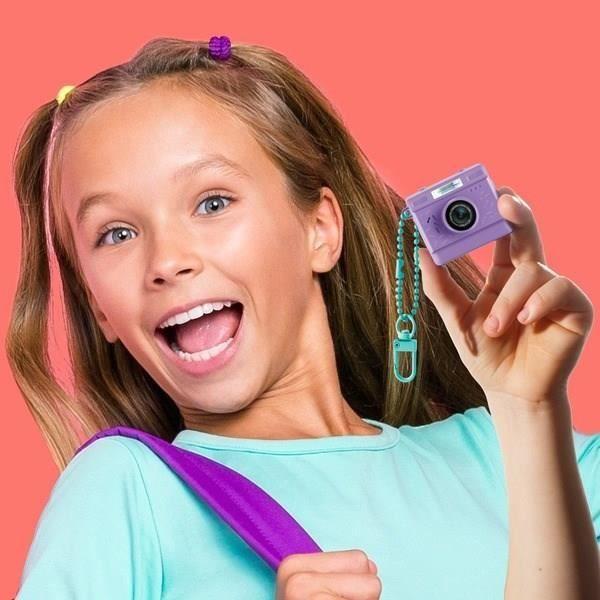 Appareil Photo et Vidéo Numérique Mini Cam’ – Vintage - avec Porte-clé et Carte SD 1Go Incluse – Photo Creator – CLK 06 Canal Toys