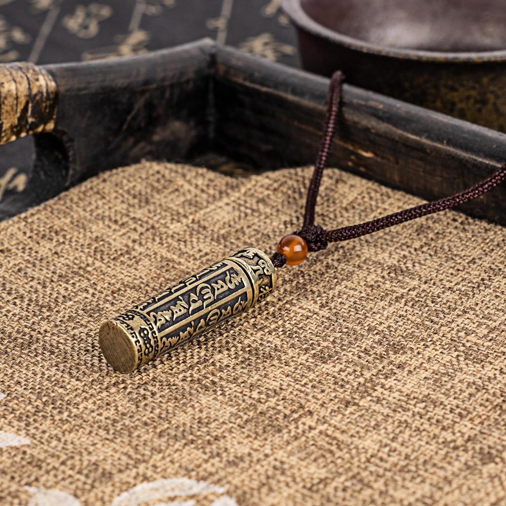 [HannaFires] Brass Tibetan Rotating Prayer Wheel Necklace with Six-Character Mantra, Amulet for Peace, Good Luck, and Feng Shui