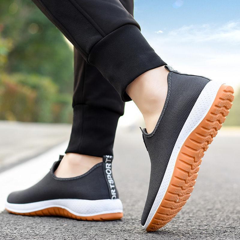 Soft-soled Men's Shoes Round Head Cloth Surface Casual Men's Cloth Shoes Sleeve Breathable Black Spring Single Shoes
