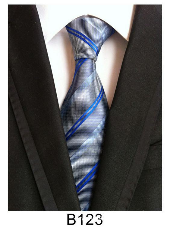 Cravate homme en soie et polyester faite main – Décontractée, formelle ou professionnelle