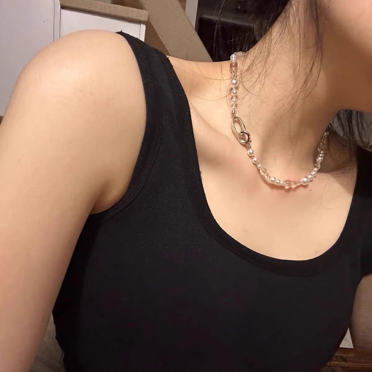 

2025 Элегантный чокер высокого класса: Прозрачное белое хрустальное, опаловое и жемчужное ожерелье для женщин