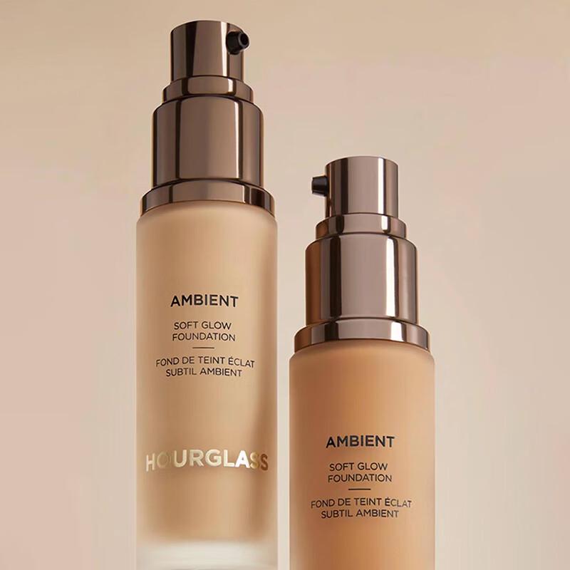 HOURGLASS Ambient Soft Glow Foundation