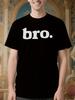 Czarny Bawełniany T-shirt z Odważnym Nadrukiem 'Bro.' - Czarny Dekolt Okrągły