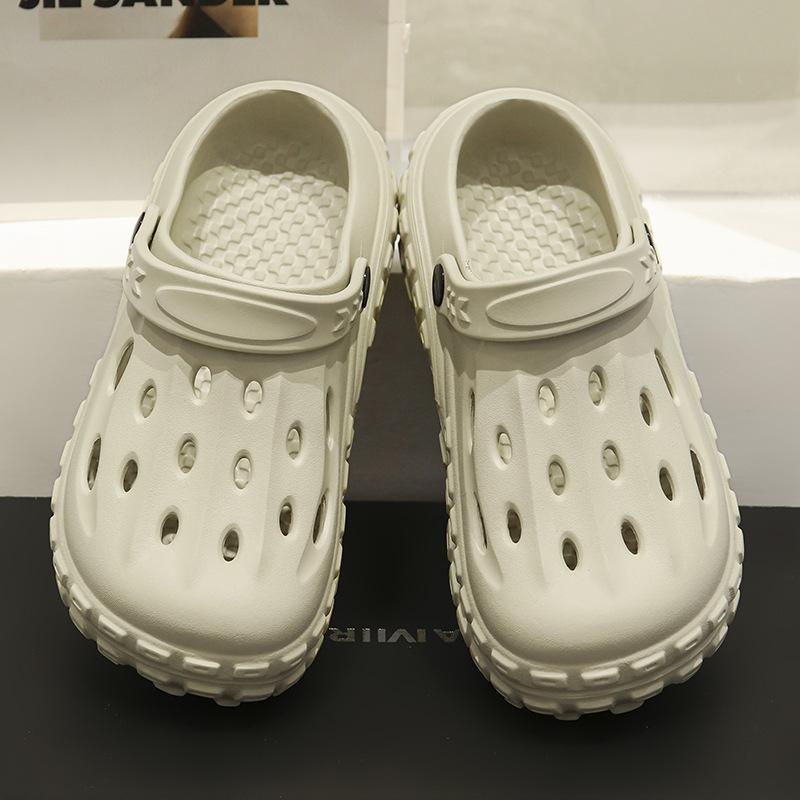 Dicksohlige Lochschuhe Herren Sommerbekleidung rutschfeste Strand coole Slipper lässige atmungsaktive weichsohlige EVA Taschenkopf-Slipper