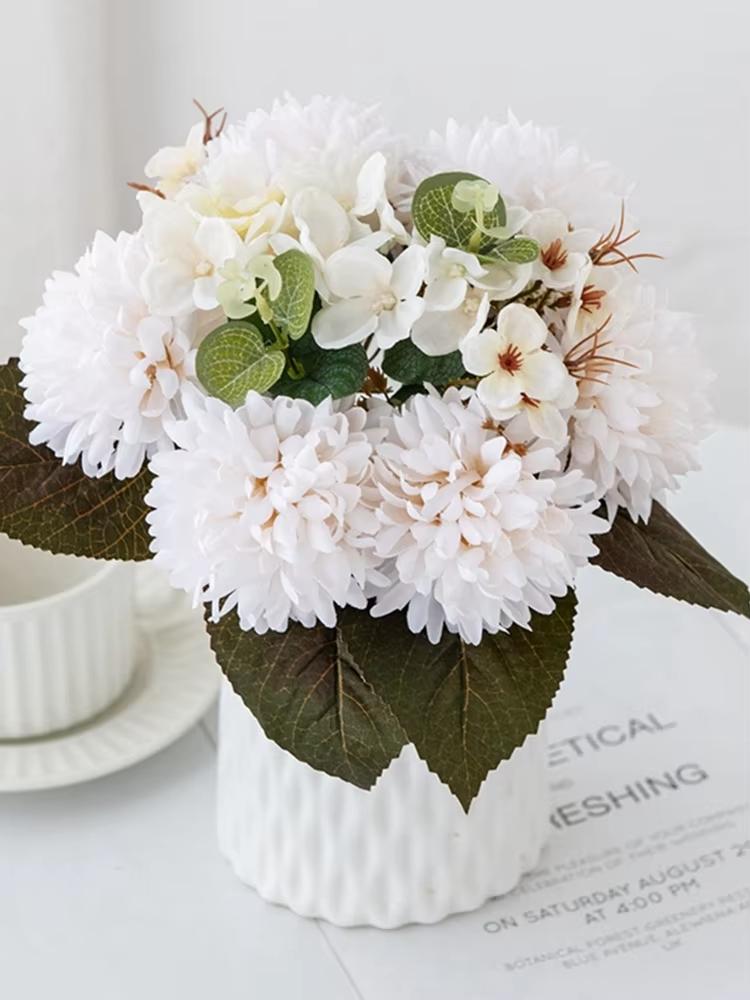 Artificial Flowers 6 Branches Bulbous Chrysanthemum Hydrangea Eucalyptus Leaves Silks Valentine Wedding Bouquet Home Decora Yard