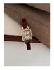 Retro-StyleWatchElegant And Beautiful Women'S Watch New Exquisite And Compact Leather Strap Student WatchHigh-Quality Timepiece.
