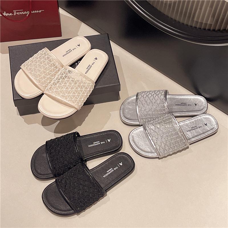 Fashion Mesh Breathable Flat Slippers for Women 2025 New Fashion Casual Comfortable Sandals Summer Shoes Trend Breathable Women's Shoes
