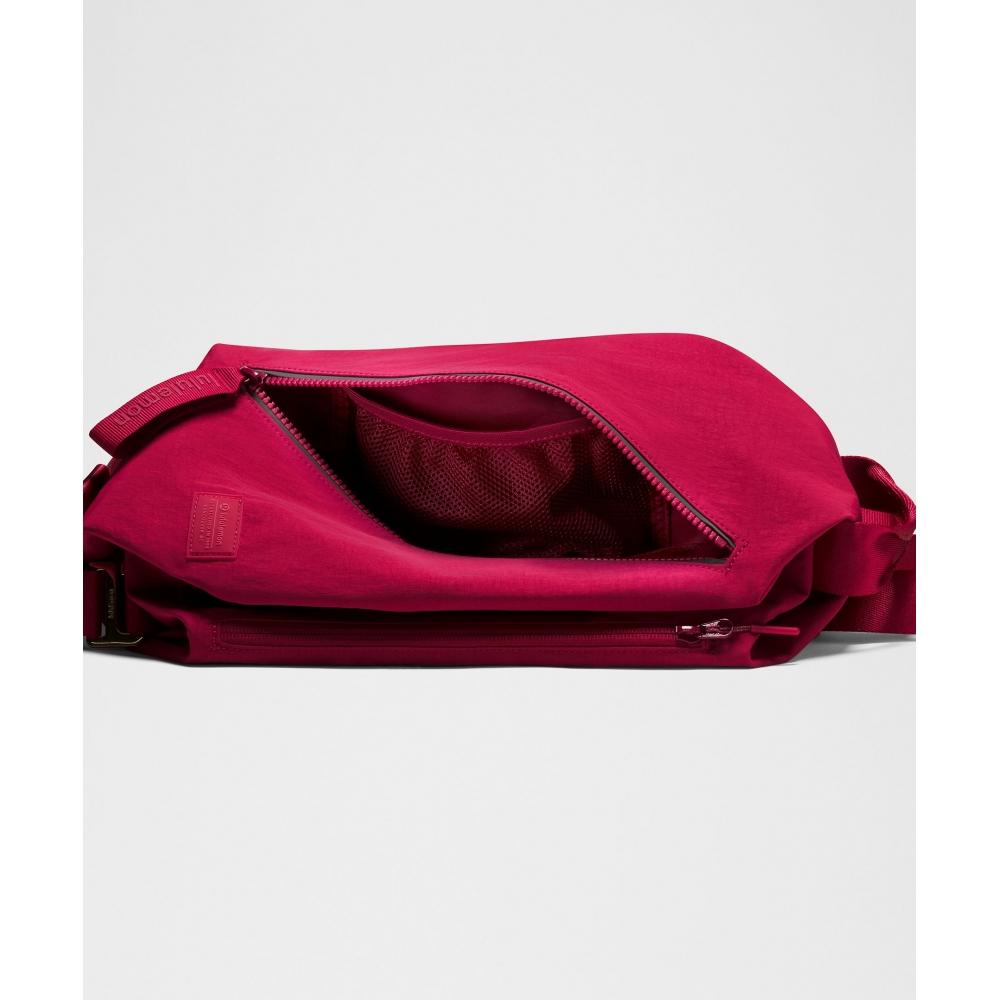 Lululemon Fast Track Bag 2.0 9l Berry Rumble
