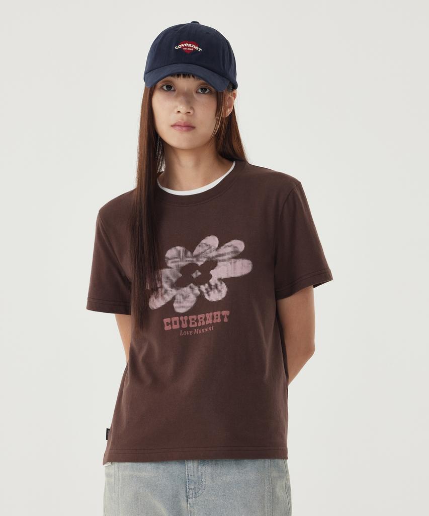 COVERNAT WOMAN Clover Graphic Short Sleeve T-Shirt Off White