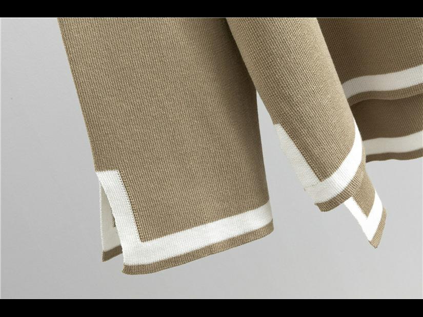 Γυναικείο πλεκτό κοστούμι φθινοπώρου/χειμώνα: Μακρυμάνικο πουλόβερ και φαρδύ παντελόνι με σκίσιμο σετ δύο τεμαχίων