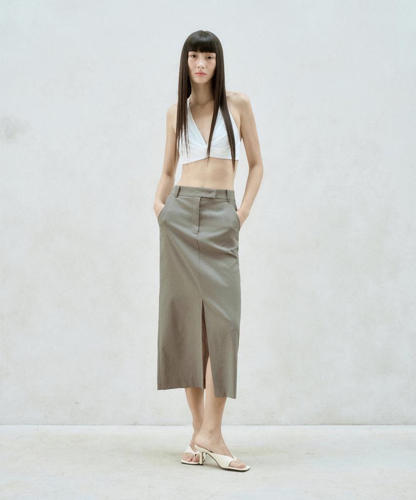 RE RHEE Front Slit Midi Skirt