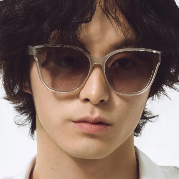 Newtro Oversized Sunglasses Light Beige