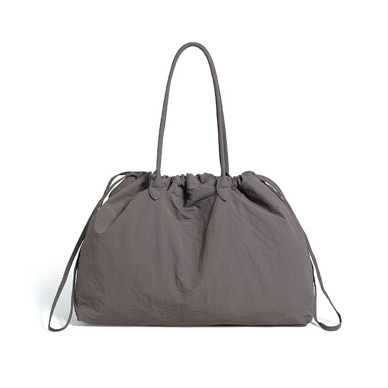 Large Capacity Drawstring Shoulder Bag Sport Lightweight Tote Bag Commuter Travel Storage Bag