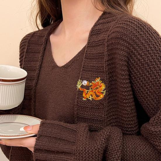 Chinese Style Zodiac Dragon Brooch Faux Pearl Decor Spring Festival Pin Cartoon Animal Shape Suit Lapel Hat Bag Badge