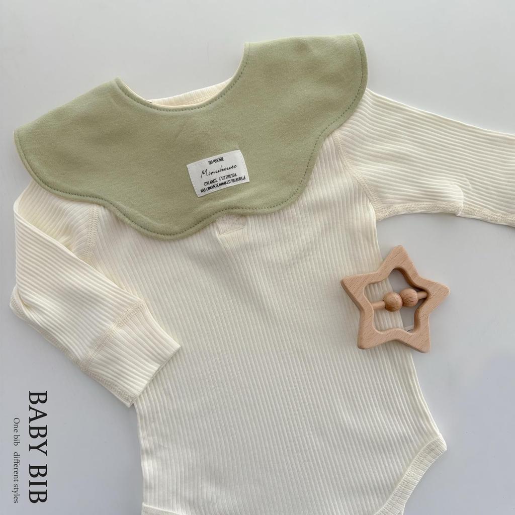 GoUseGo Baby Set of Smooth Cotton for Girls and Stylish Solid Flower Petal Newborn Baby Baby Shower Gift Bibs, 4, Reversible, Fabric, 360-Degree View,