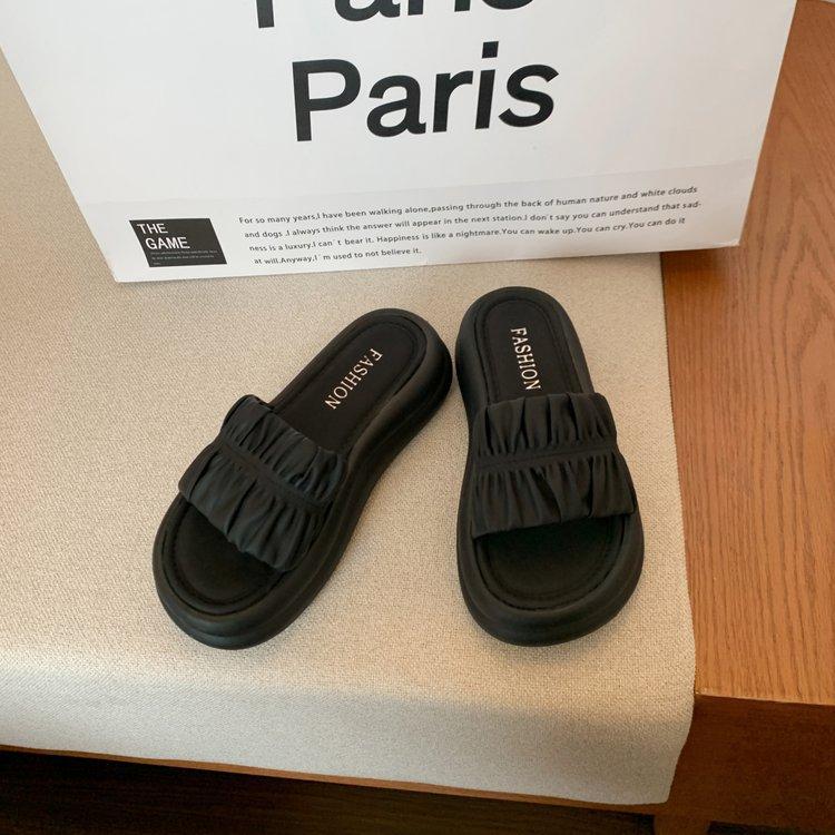 

Шлепанцы на толстой подошве женские 2024 лето новые 2025 прямая поставка универсальные мягкая подошва шлепанцы на перемычке модные высококлассные крутые шлепанцы 35 чёрный