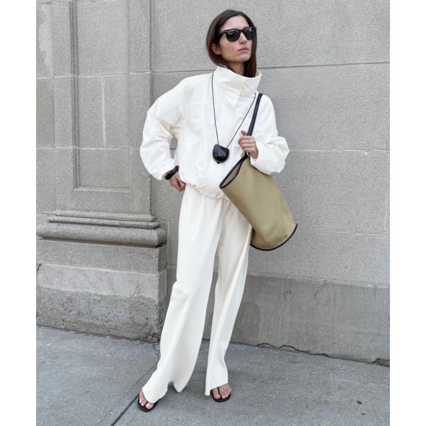 Autumn and Winter New Loose Drawstring Outdoor Jacket Design Sense White Black Stand-up Collar Trench Coat