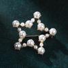 Spilla Corona di Perle e Strass di Cristallo Coreano - Spilla Versatile per Sciarpe da Donna con Spedizione Gratuita