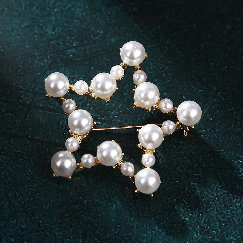 Spilla Corona di Perle e Strass di Cristallo Coreano - Spilla Versatile per Sciarpe da Donna con Spedizione Gratuita