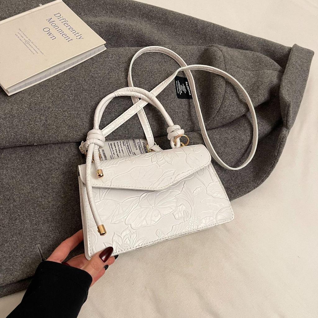 Autumn Womens Small Square Shoulder Bag Premium Textured Crossbody Bag Fashion Minimalist Versatile Handbag Purse KTB